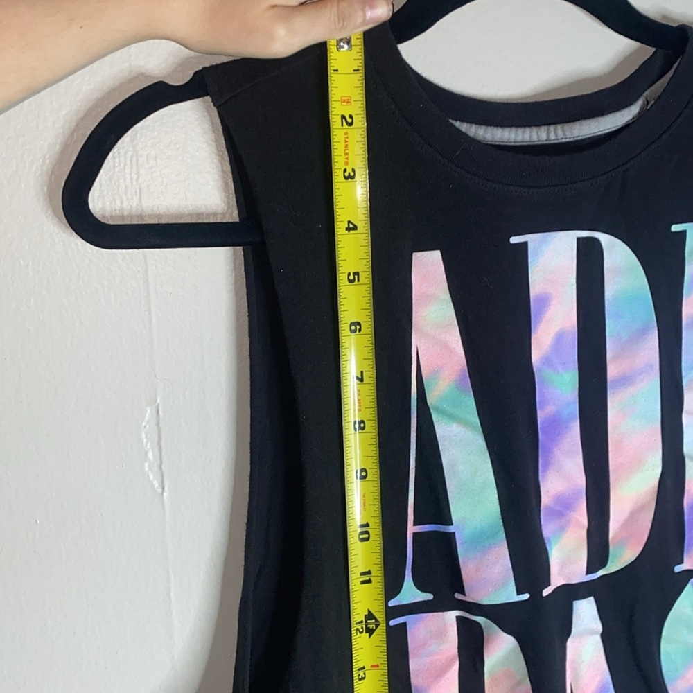 🪼Adidas “go to performance tee” with cool pastel lettering! - Picture 3 of 8